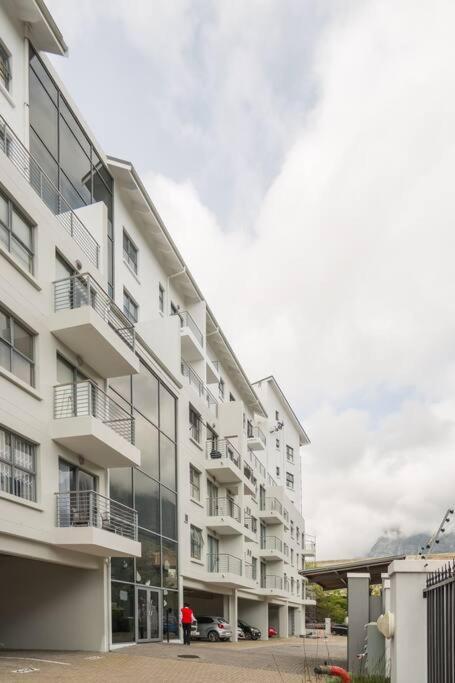 The Rondebosch Apartment Cape Town Exterior photo